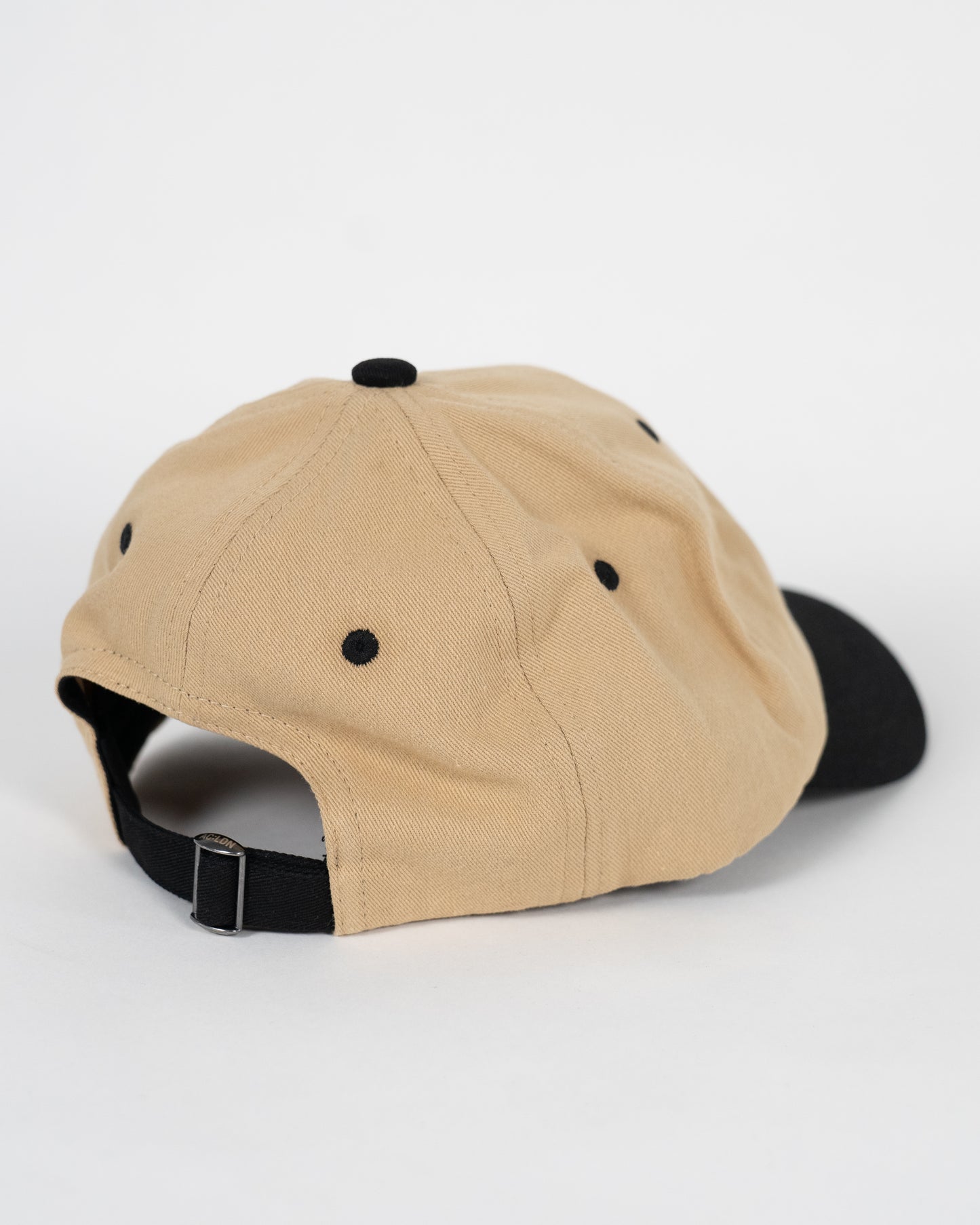 Cap Black/ Sand