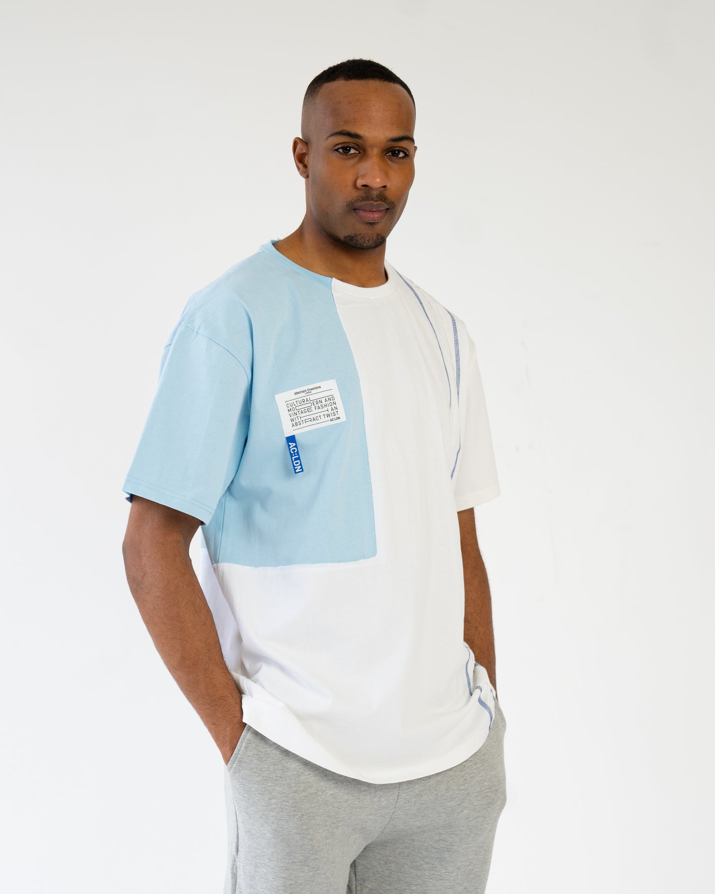 1/4 Colour T-shirt Oversized White/ Pale Blue