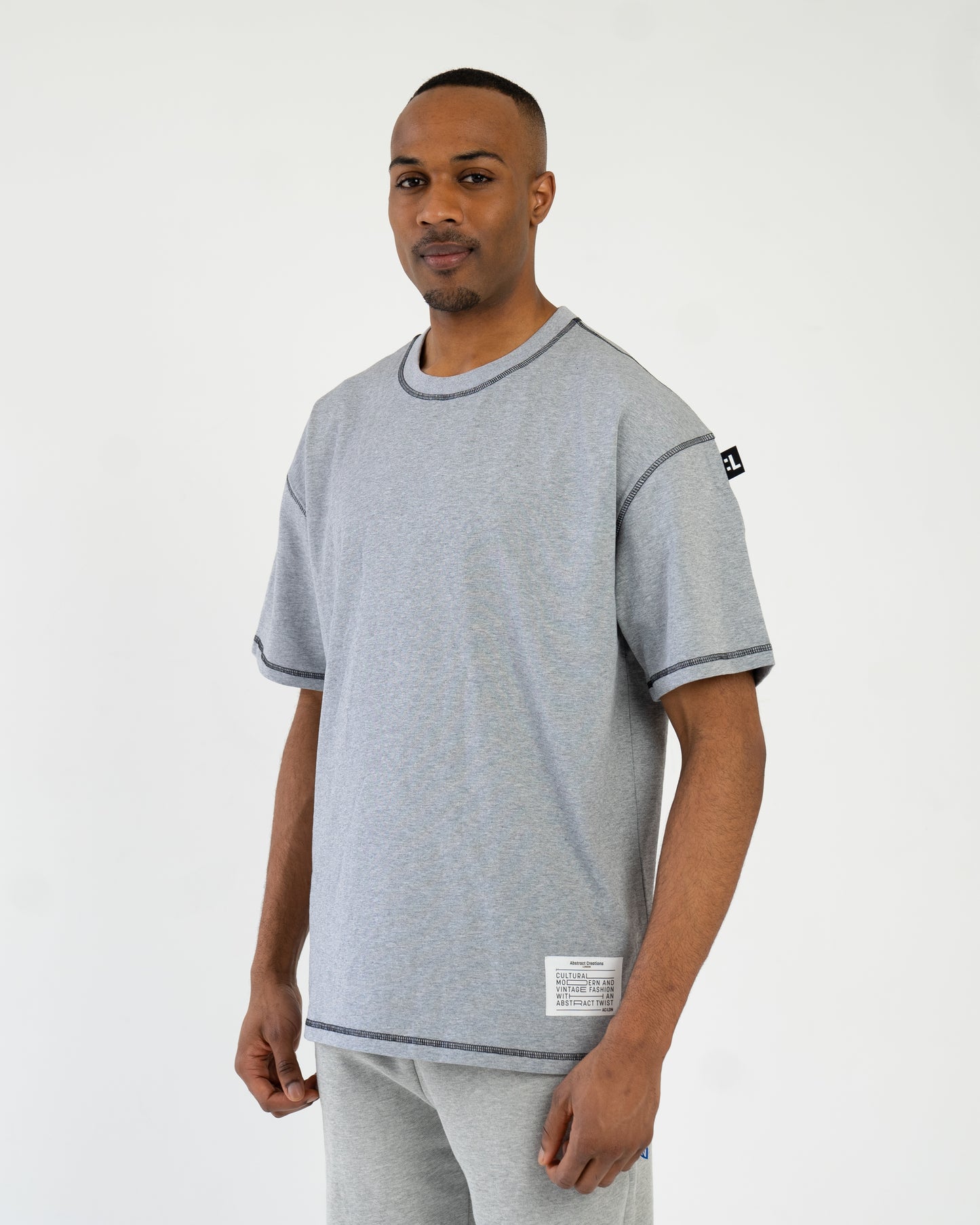 Overlocking T-shirt Oversized Grey