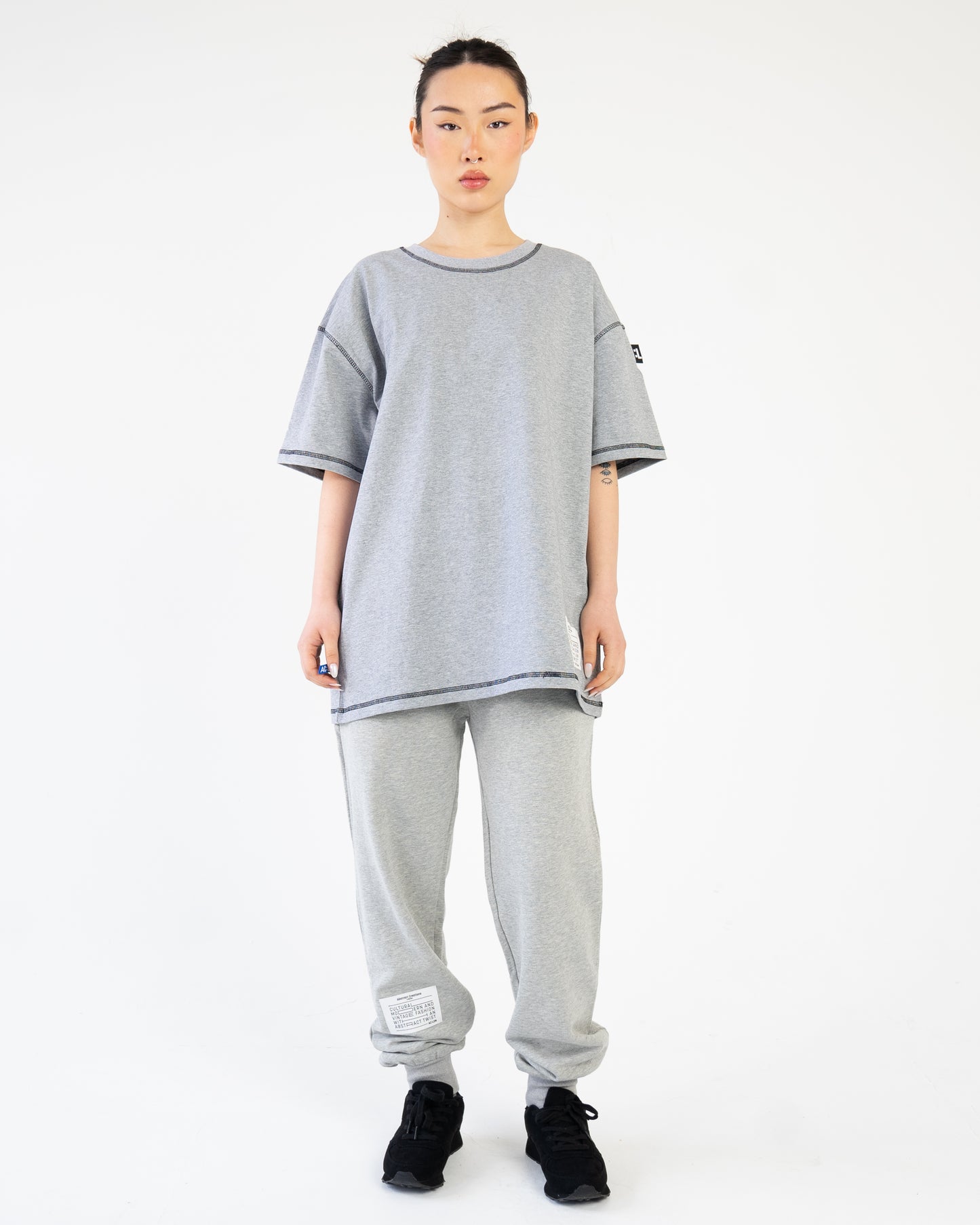 Overlocking T-shirt Oversized Grey