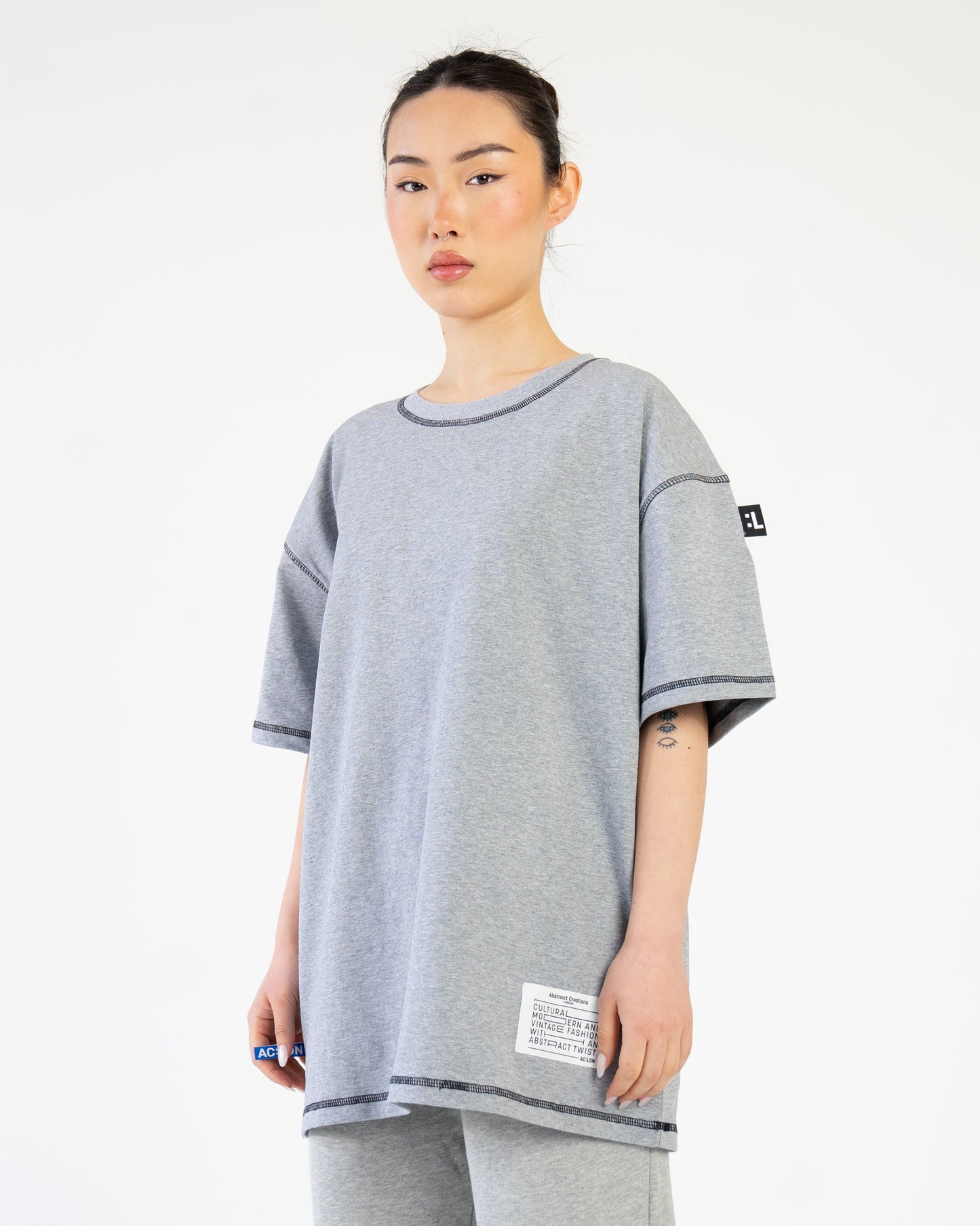 Overlocking T-shirt Oversized Grey