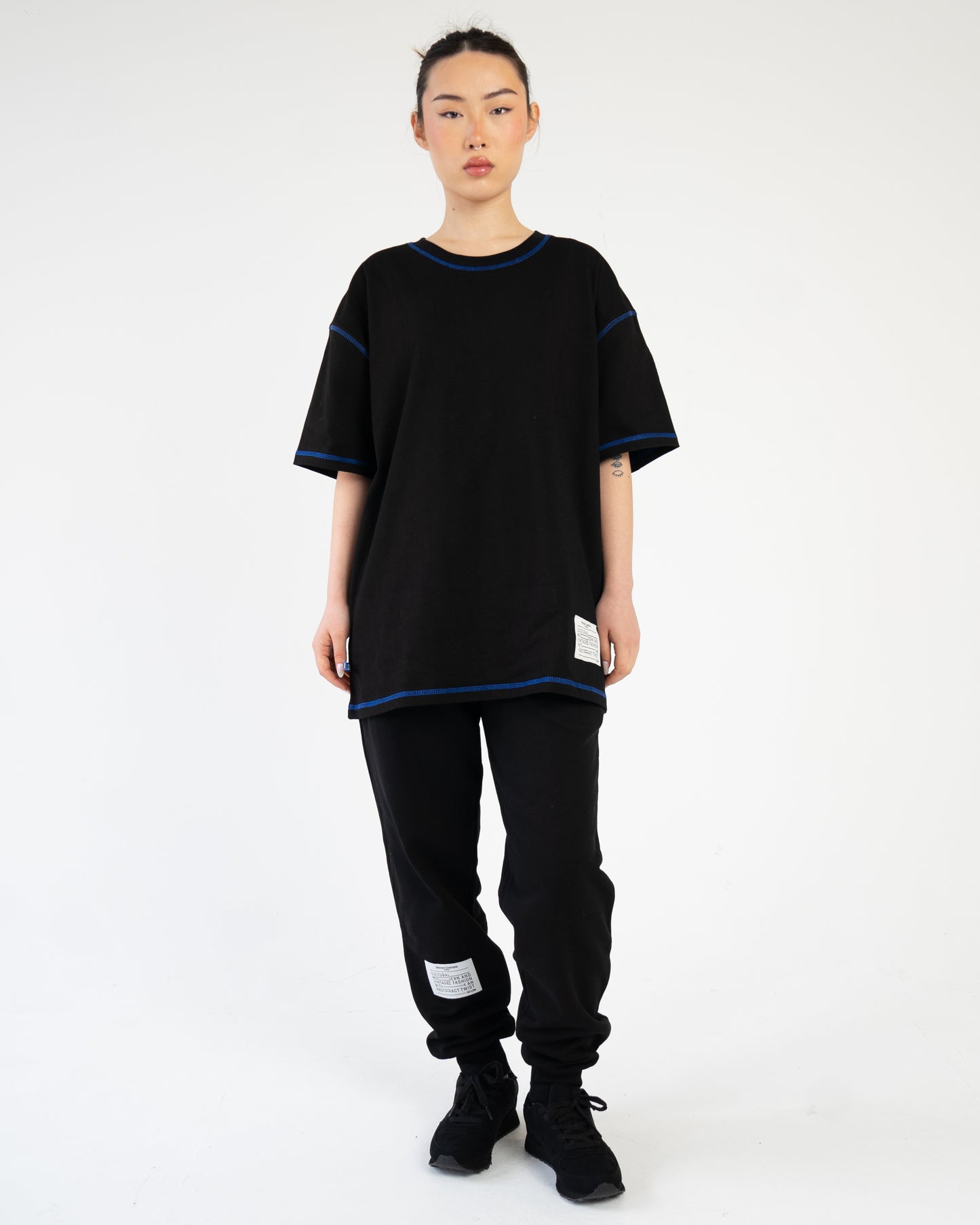 Overlocking T-shirt Oversized Black